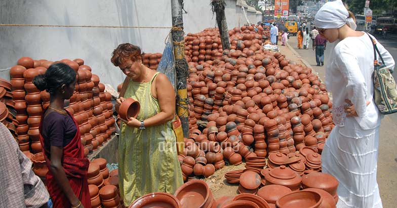 Attukal Pongala: What you need to know Attukal Pongala: What you need to know