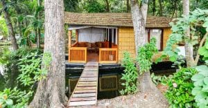 This floating house in Alappuzha will take your breath away This floating house in Alappuzha will take your breath away
