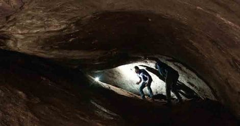 bhoothathankettu-cave bhoothathankettu-cave