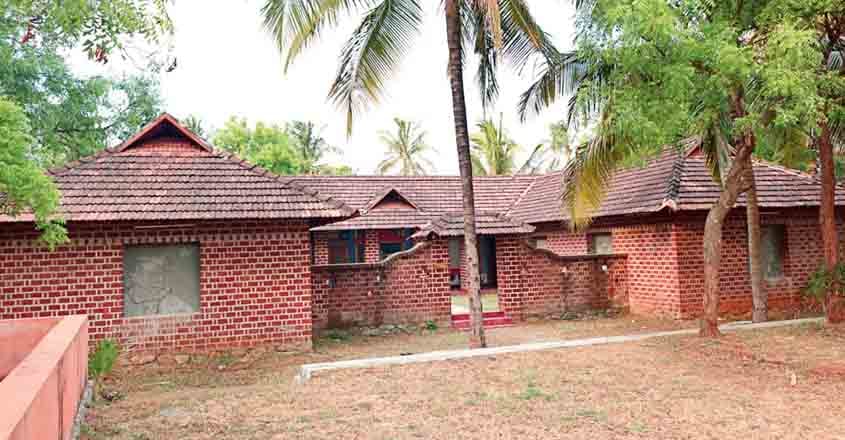 heritage-village-building heritage-village-building