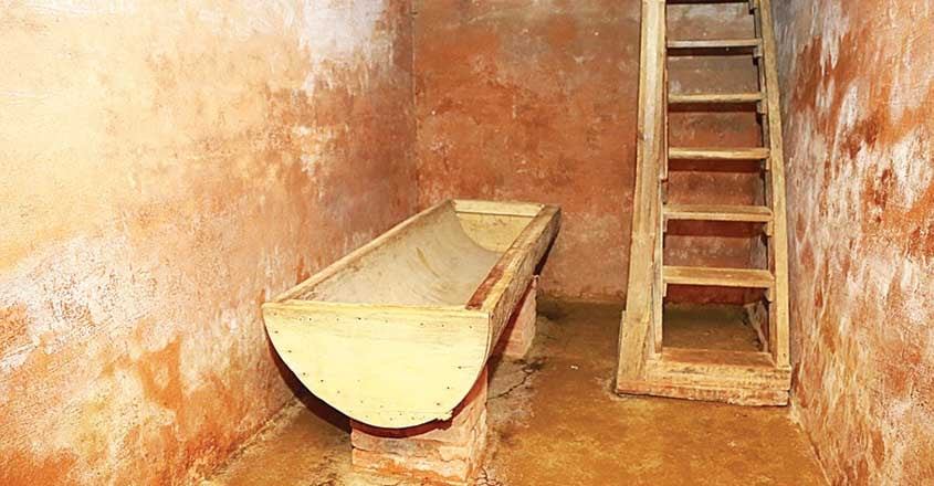 charitra-malika-ladder charitra-malika-ladder