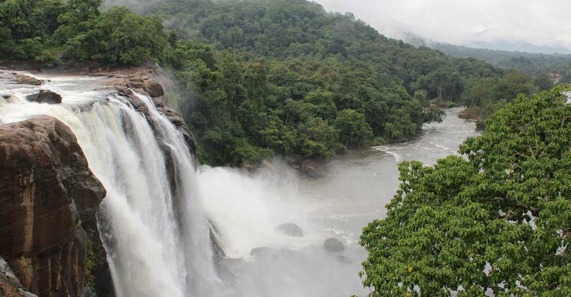 Athirappilly waterfalls: The complete guide | Shutterstock