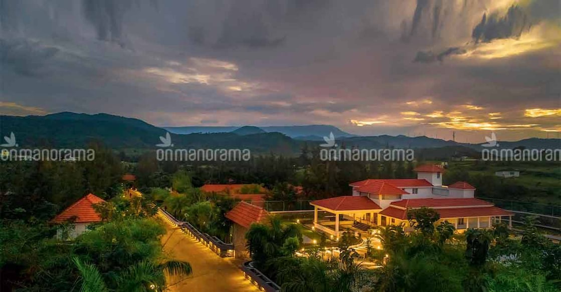SR Jungle Resort offers a luxurious stay at Anaikatti
