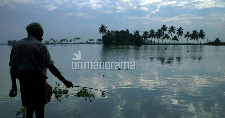 Off to Alappuzha, on a boat Off to Alappuzha, on a boat