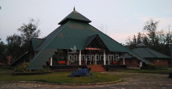 Dharmadom beach: a serene and beautiful getaway Dharmadom beach: a serene and beautiful getaway