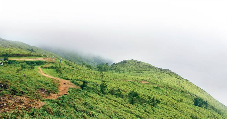 Ponmudi Ponmudi