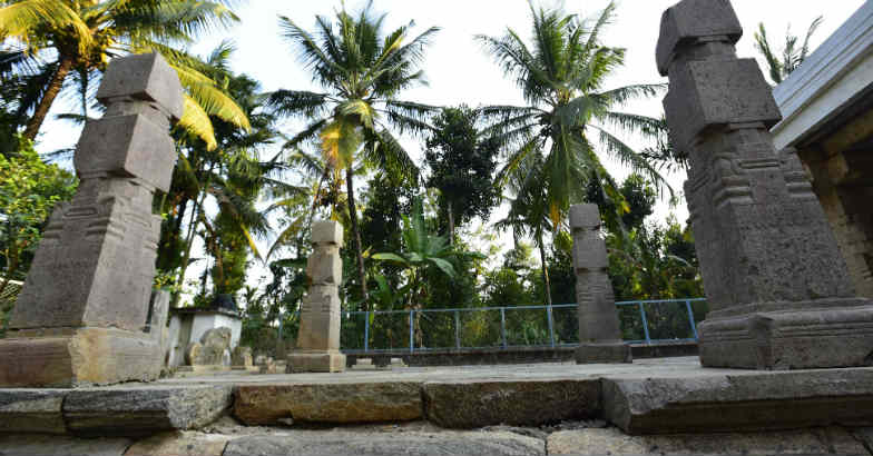 The relics of an ancient Jain culture at Sulthan Bathery The relics of an ancient Jain culture at Sulthan Bathery