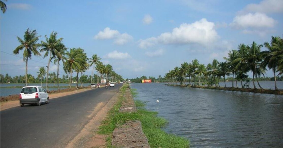Alappuzha-Changanassery Road