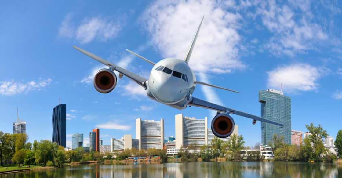 What to do on a plane during an emergency?