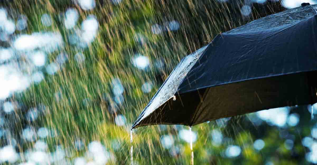 Safety tips while travelling during floods