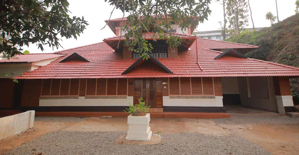 areekkara-tharavadu-4 areekkara-tharavadu-4