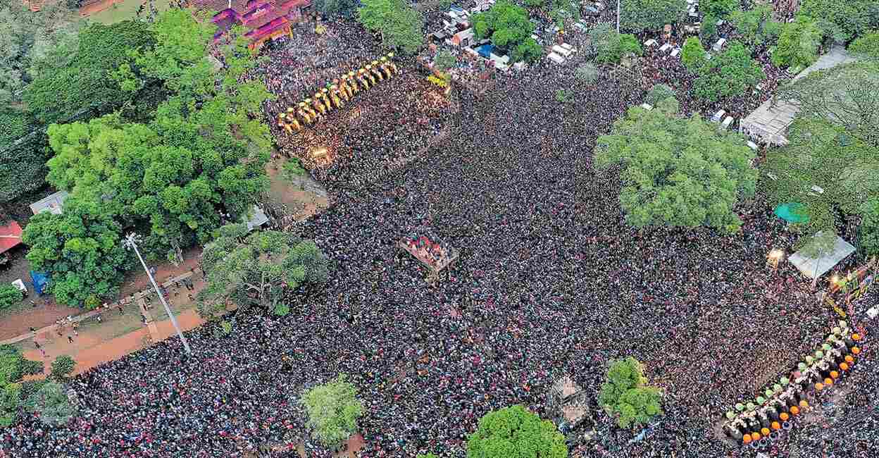 Thrissur Pooram | Colours, Craftmanship And Devotion Enthral Thousands ...