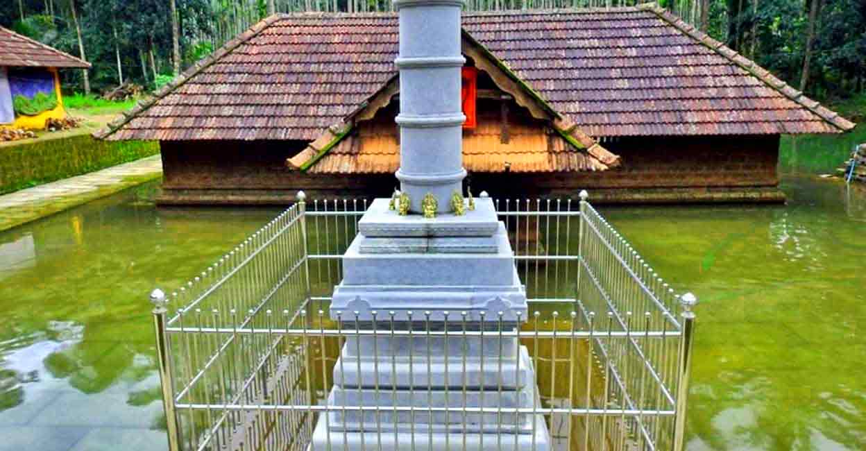 As the deity ‘resides’ in water, ‘naivedyam’ and other offerings are made on the south side of the temple. Photo: Manoramaonline