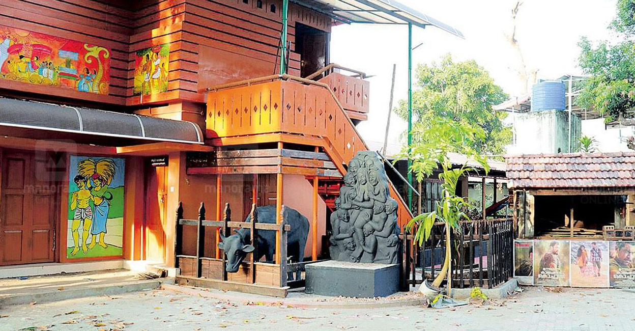 From about the 12th century, Onattukara has been a native state. Mavelikkara, its capital was also renowned as the agricultural capital bountiful enough to feed the entire Malayalam land. Photo of Onattukara museum/Manorama