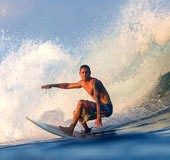 Easter weekend: Head to Varkala to enjoy International Surfing Festival, try a hand at the sport