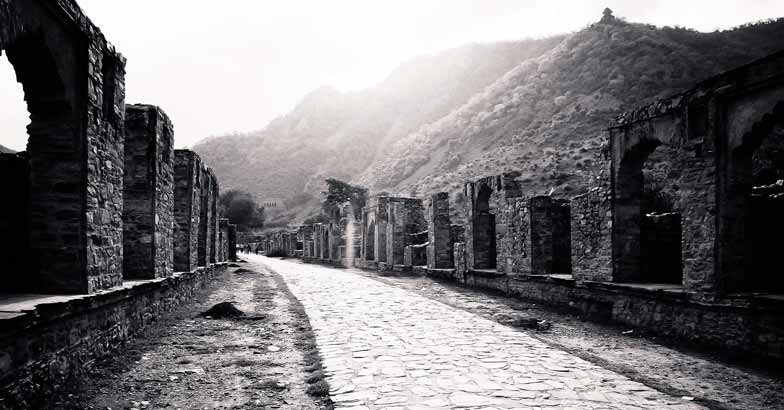 Should you be scared to go to Bhangarh? Should you be scared to go to Bhangarh?