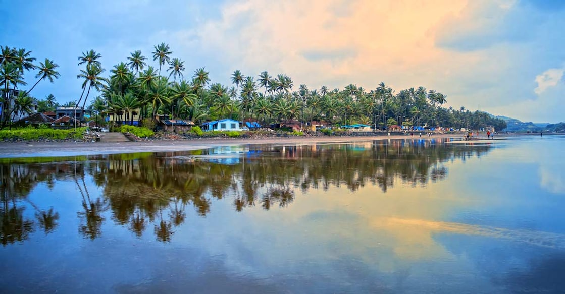 Cruising down the Maharashtrian coastline