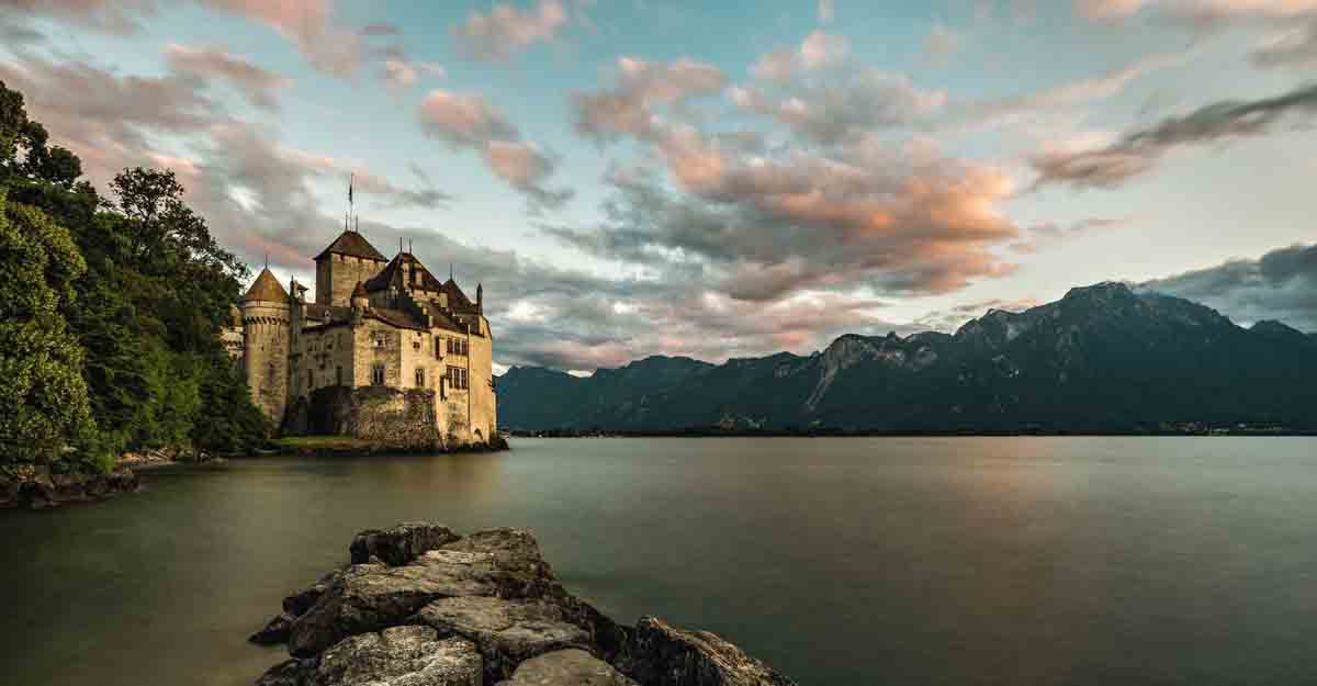 The most beautiful lakes in Switzerland.(photo:Ianslife)