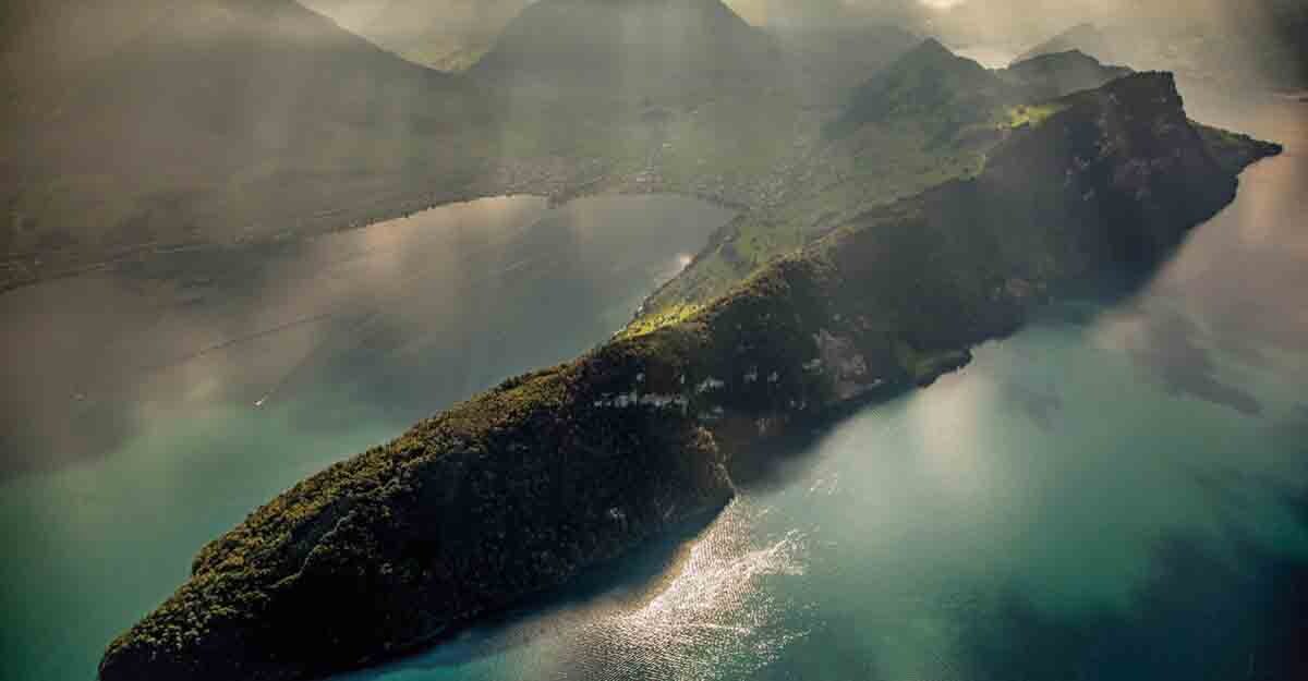 The most beautiful lakes in Switzerland.(photo:Ianslife) The most beautiful lakes in Switzerland.(photo:Ianslife)