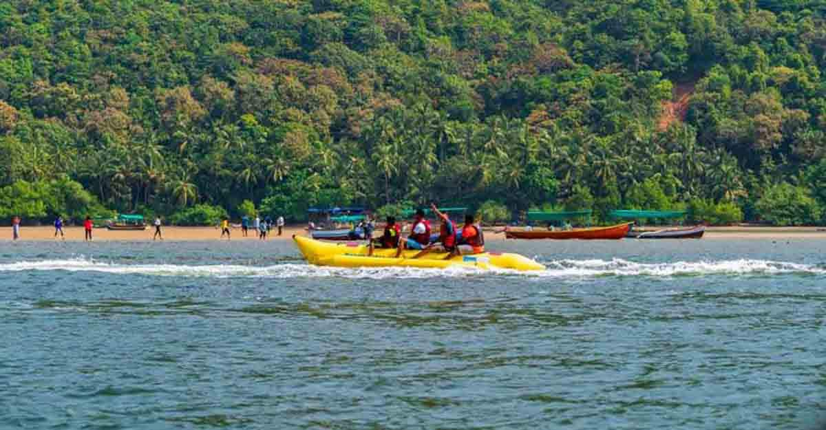 tarkarli beach tourism