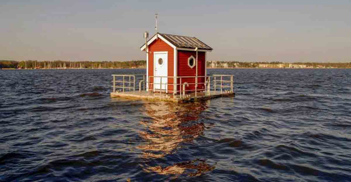 Otter Inn, Sweden