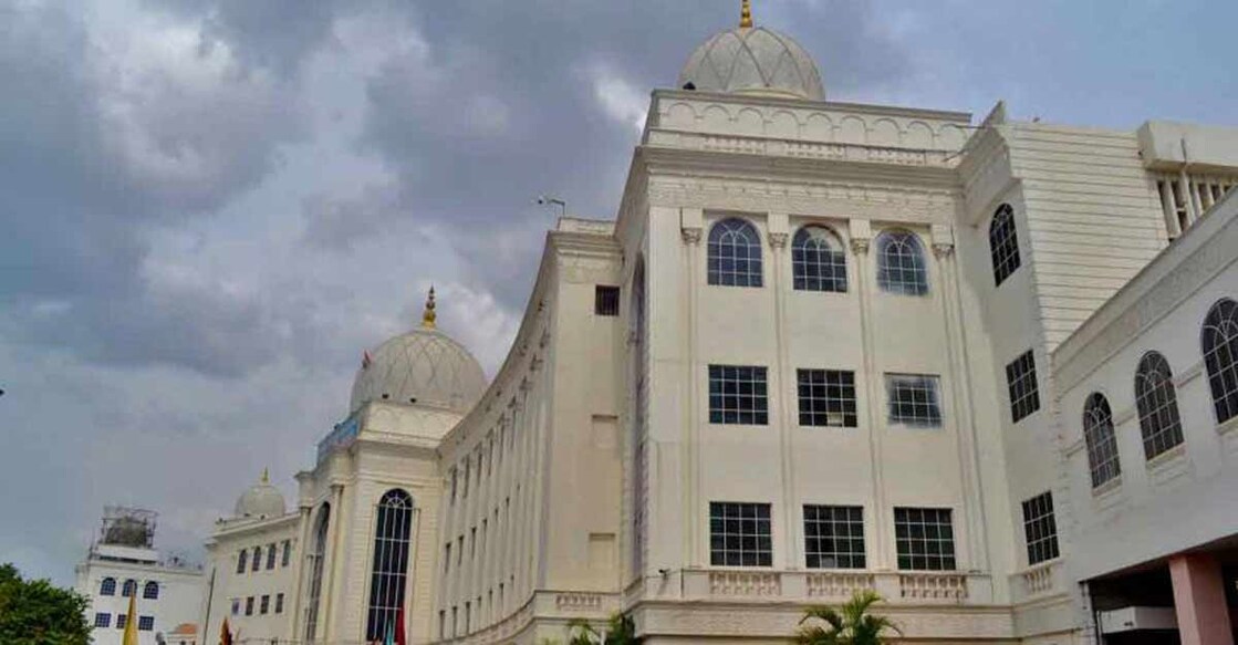 The moving portrait and twin-faced statue: This museum is a world marvel