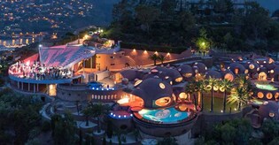 Palais Bulles: A bubbly palace that can take your breath away 