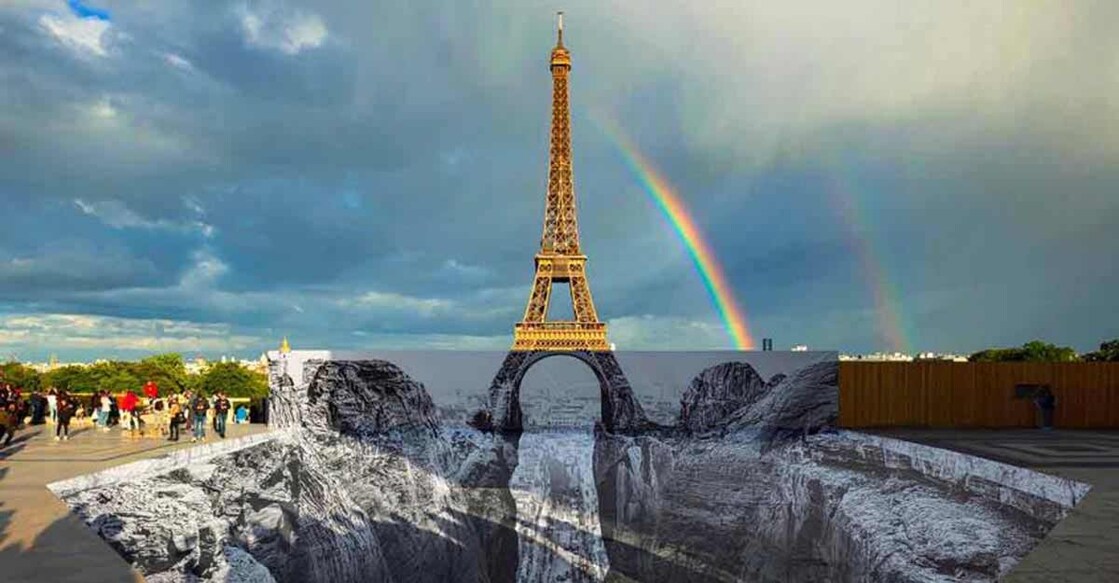 French artist creates a wondrous optical illusion in the backdrop of Eiffel tower