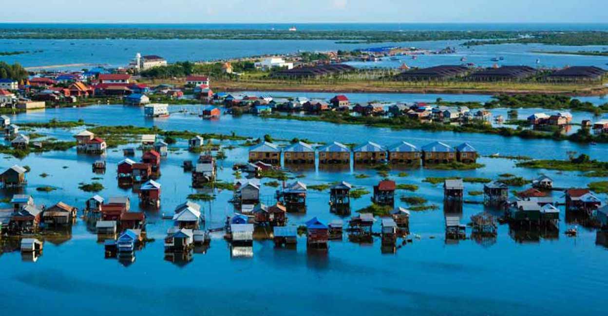 A glide through world's six floating villages 