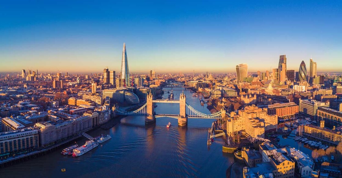 A handy guide for first-time visitors to London A handy guide for first-time visitors to London