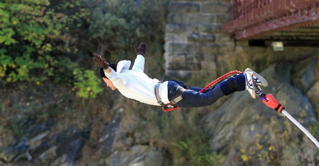 Bungee jumping Kawarau Bridge