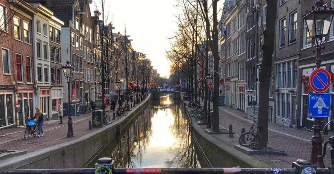 Amsterdam is an ethereal city intertwined with well-laid streets and eye-catching canals infested with ferry boats. Photo: Siby Mathew Kottarakkara