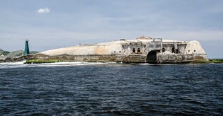 Tourists not allowed in these 'dangerous' spots; one is in India