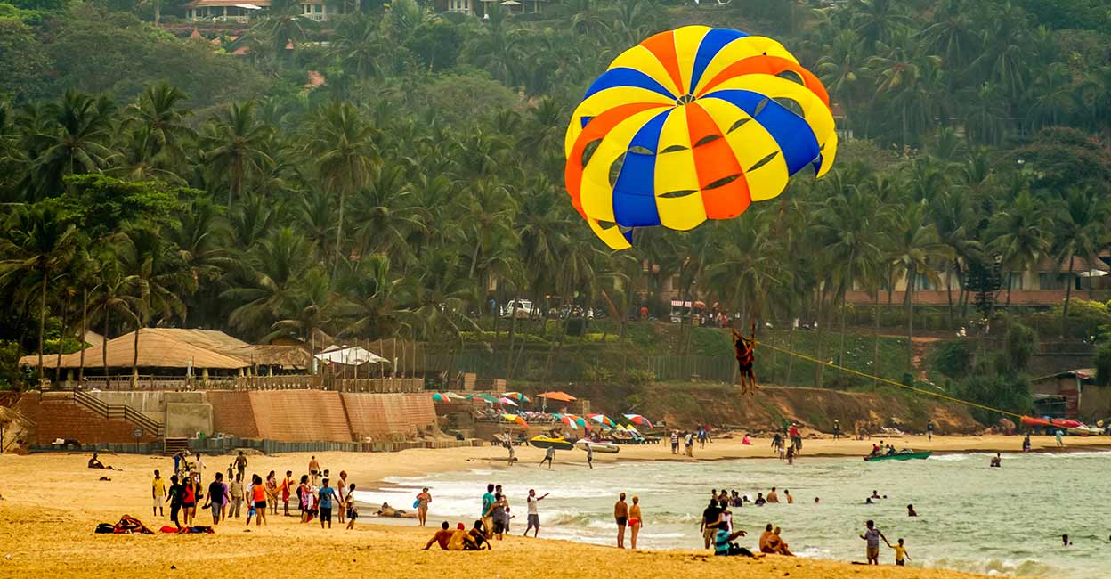 goa-beach Calangute Beach, which is a historical site, will be one of the destinations of the Bharat Gourav train. Photo: iStock/GoranDomeij