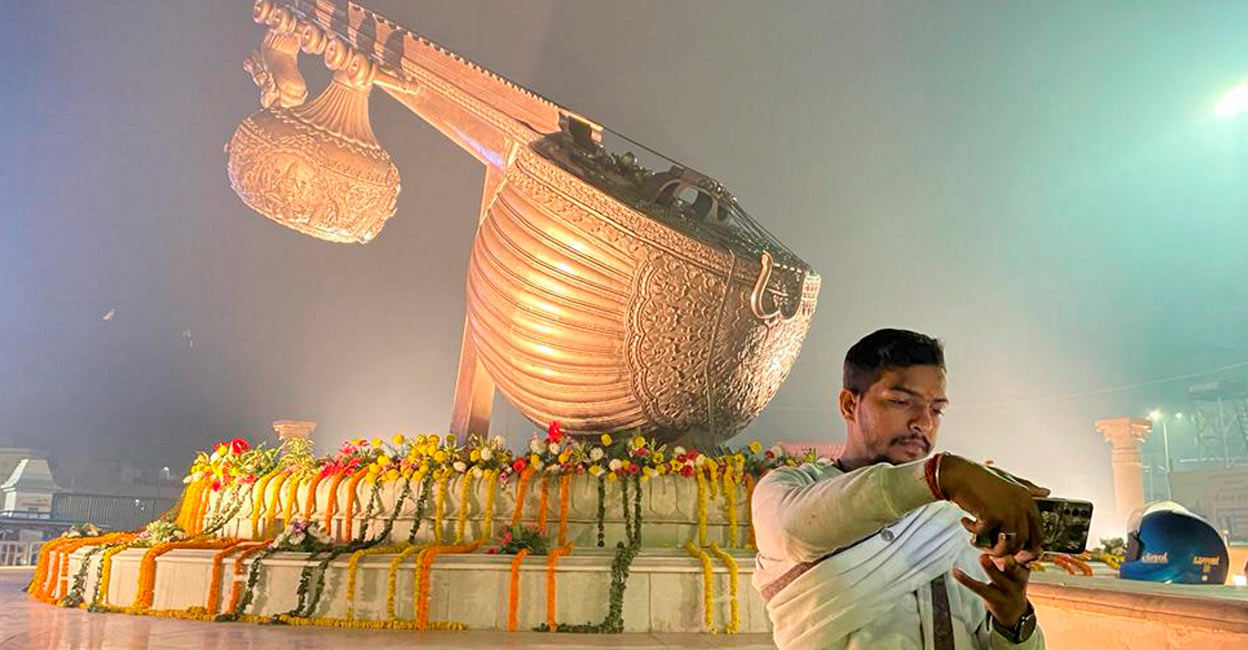 The Lata Mangeshkar Chowk marks the intersection of Ram Path and Dharm Path, both beautifully bedecked with ornamental lamp posts ahead of the consecration ceremony of the upcoming Ram temple in the holy city. Photo: PTI