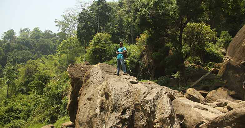 A trek to discover and explore the Rainbow Waterfalls A trek to discover and explore the Rainbow Waterfalls