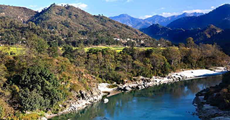 An escape to a heaven in the lap of Himalayas An escape to a heaven in the lap of Himalayas