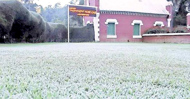 Ooty gets season's first spell of snowfall