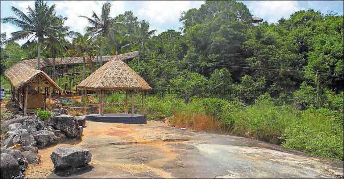 Madavoorpara cave temple