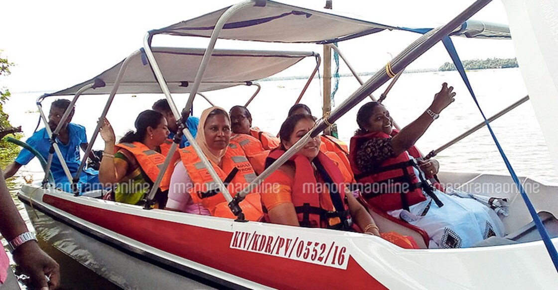 Now, explore Vypin island on affordable tour packages