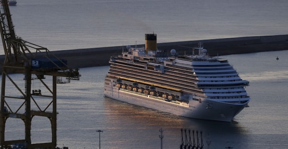 ship-port ship-port
