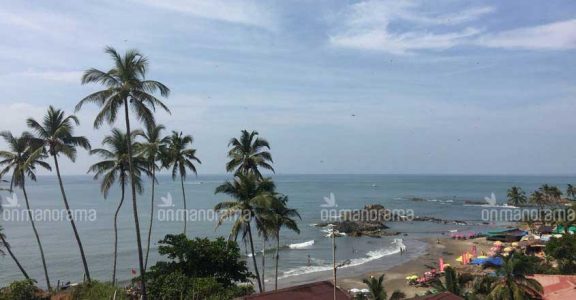 How to spend a day near Morjim Beach in North Goa