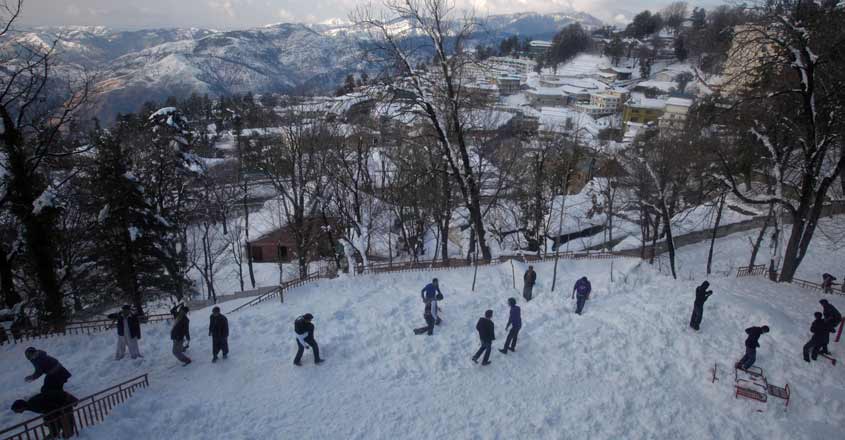 Pakistan eases visa rules to 'heaven for tourists' Pakistan eases visa rules to 'heaven for tourists'