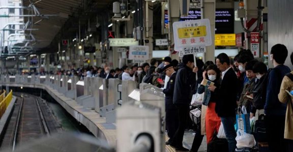 10 day Golden Week holiday begins in Japan ahead of imperial