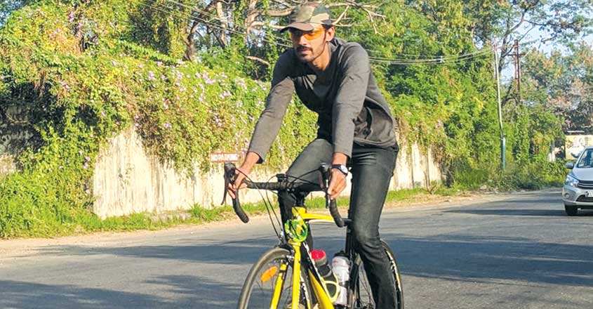 Youth cycles all the way to Vagamon to spread awareness | Travel News ...