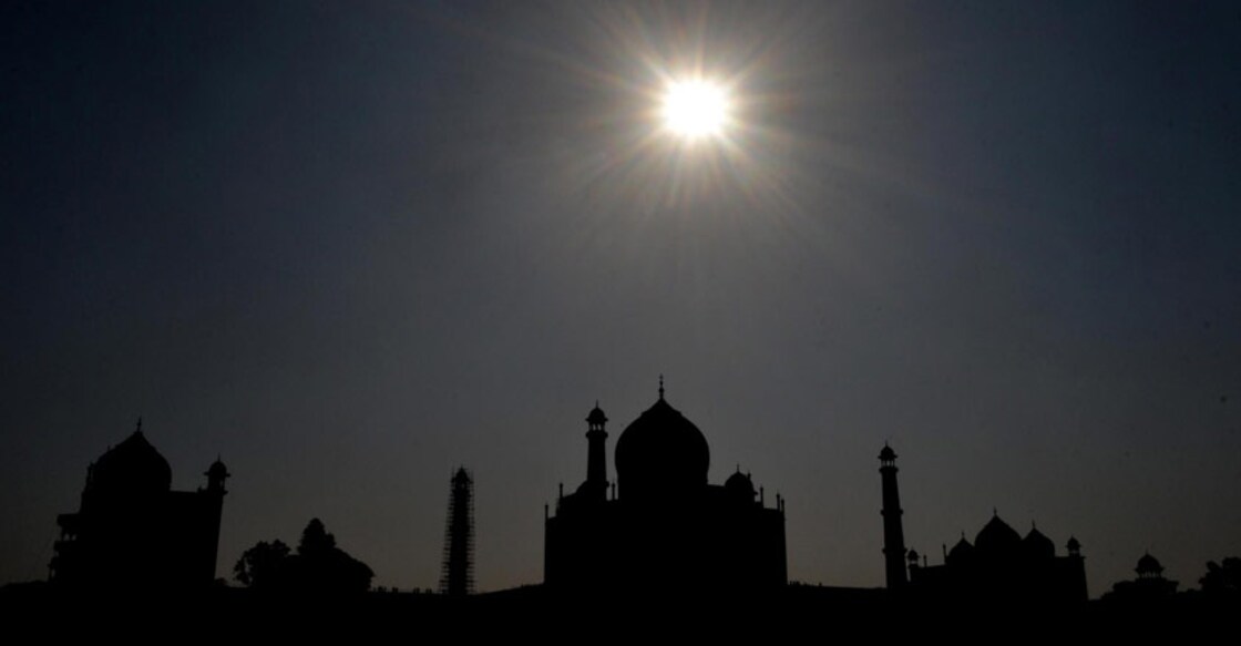 Taj under full moon to attract many more visitors