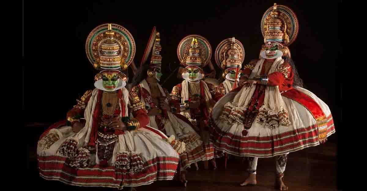 koothambalam-kathakali koothambalam-kathakali