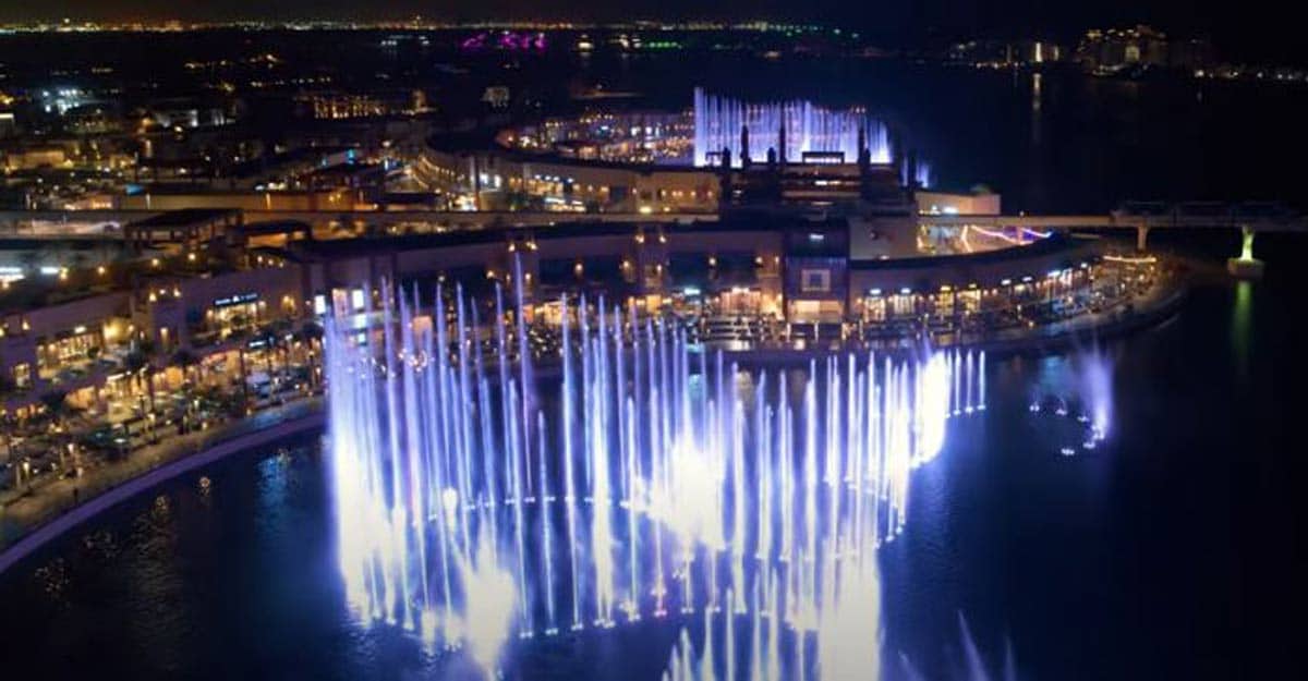 Dubai to unveil world's largest fountain on October 22 Dubai to unveil world's largest fountain on October 22