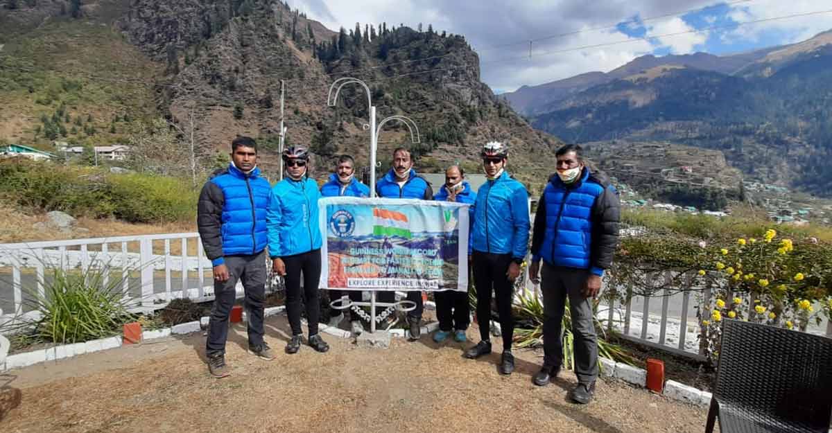 This army officer, fellow set record after pedalling across Himalayas This army officer, fellow set record after pedalling across Himalayas