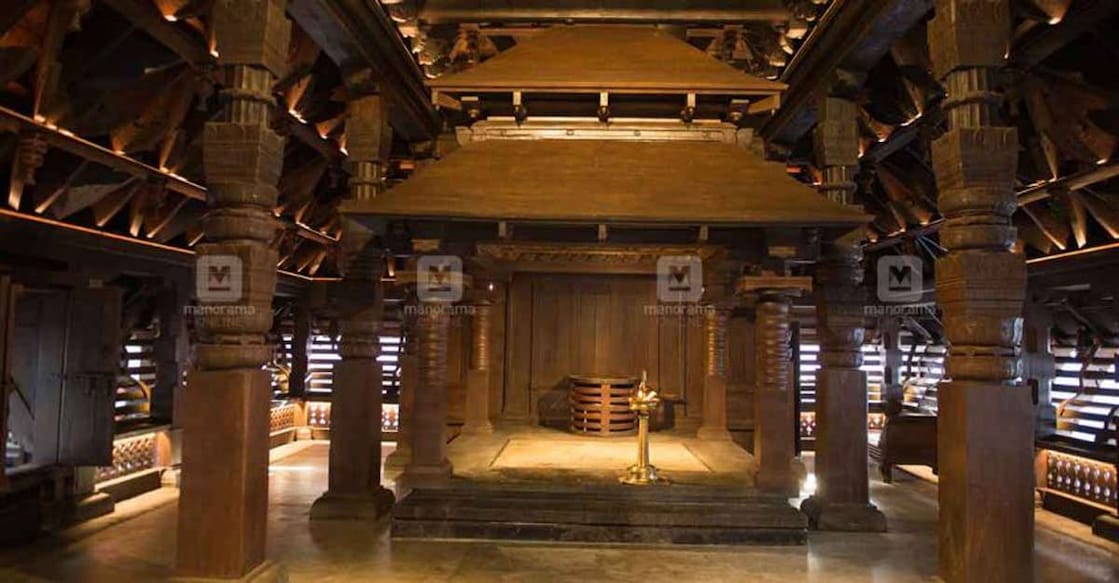 UNESCO award for Koothambalam at Guruvayur Temple UNESCO award for Koothambalam at Guruvayur Temple